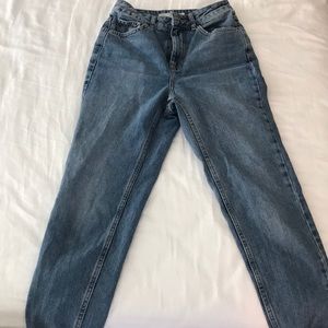 Mom jeans